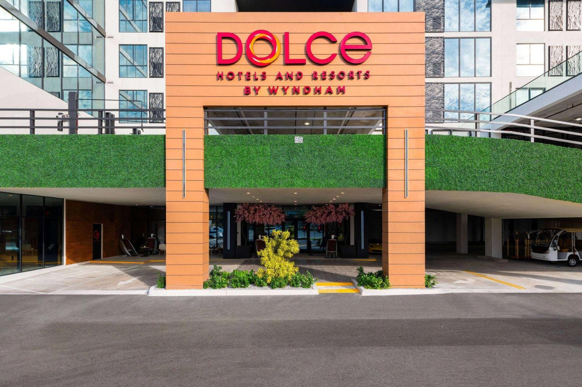 Dolce By Wyndham Hollywood Hotel Bagian luar foto